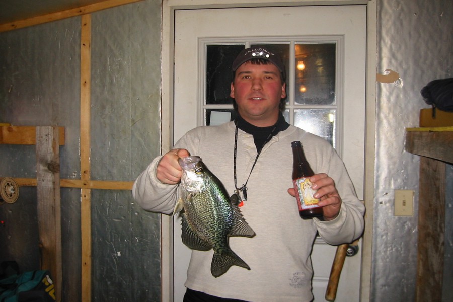 ../image/chris and crappie.jpg